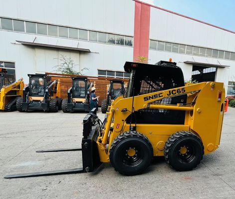 50HP 700kg عجلة مسار ميني سكيد ستير محمولة آلة مع الملحقات