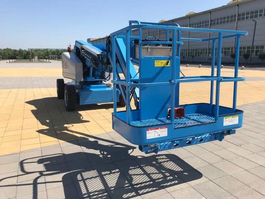 Katı lastikli eklemli yay kaldırma 14m 18m 20m ağır kullanım için