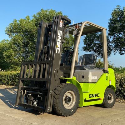 Yan değiştiricisi 2.5 ton Dizel Caretilla Otomatik asansör Dizel Engie Forklift Kolay manevra