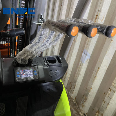 Yan değiştiricisi 2.5 ton Dizel Caretilla Otomatik asansör Dizel Engie Forklift Kolay manevra
