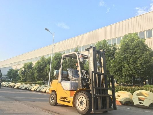 Posicionamiento de la cabina ajustable 1.5t 2t 2.5t 3t 3.5t GPL Gasolina de carretilla elevadora en alta demanda