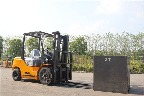 Snsc Dizel Motor 3T Forklift 1T 5T yük kapasitesi ve katı lastik özelleştirme