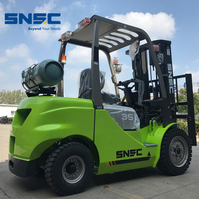 Pnömatik veya Katı Lastikli Nissan Motor 3.5t Gaz Çatal Aracı 2825*1230*2170 mm