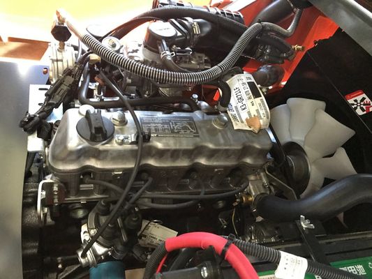 Japonya Nissan Motor Snsc 3 tonluk yük merkezi 500 mm'lik LPG çatal kaldırıcı
