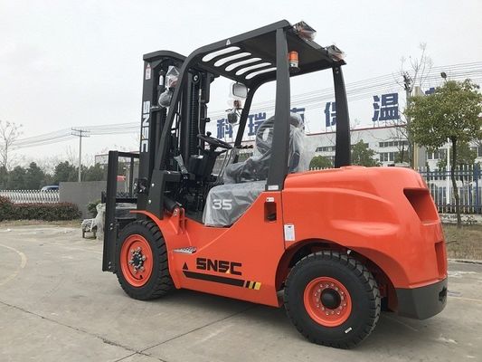 Bakır Radyatör Isuzu Motor Forklift 3.5t Diesel Forklifter Normal Yanış için