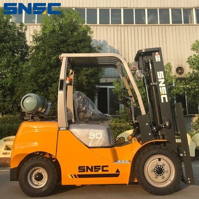 3 Ton Propan Forklift LP Gaz Motoru ve 2825x1230x2017mm Özellikleri