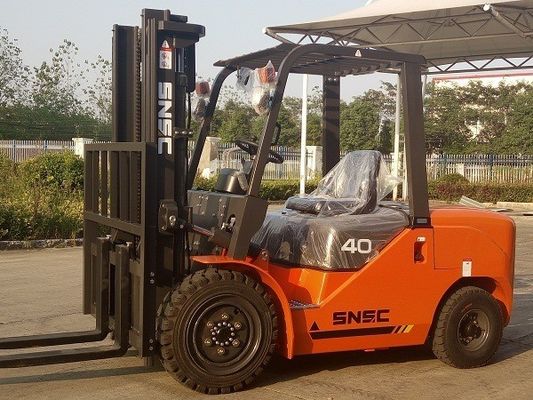Çift Ön Lastik Dizel 4 Tonluk 500 mm'lik Yük Merkezi ve Yüksek Yük Kapasitesi