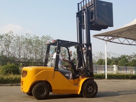 Çift Ön Lastik Dizel 4 Tonluk 500 mm'lik Yük Merkezi ve Yüksek Yük Kapasitesi