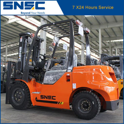 Yüksek Yük Merkezi Dizel Japonya Mitsubishi Motor Forklift 3.5t Özel İstekle