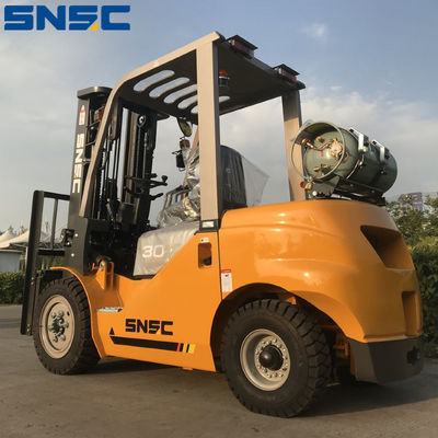 3 tonluk LPG Gaz Çatal Kamyonu FL30 ve mast eğim açısı 6/12 derece