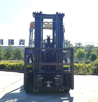 3350kg 2 tonluk Konteyner Forklift, 4500 mm kaldırma yüksekliği ve ayarlanabilir kabin konumu