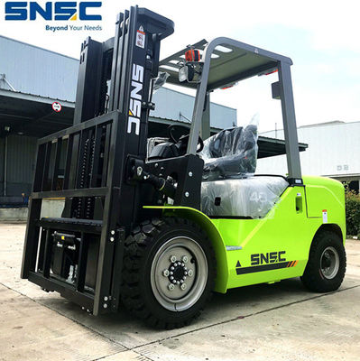 Fd40 Isuzu 4 ตัน ไดเซลสแตนดาร์ท โฟร์คลิฟท์ พร้อมเครื่องยนต์และความจุ 5100 กิโลกรัม