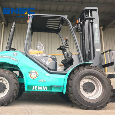 3.5ton 4X2 4WD carretilla elevadora de terreno áspero / camión elevador de terreno áspero