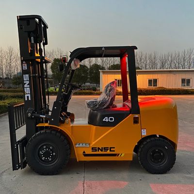 Fd40 4 tonluk dizel çatal yükleyici konteyner çatal yükleyici makinesi yukarı koruma yüksekliği 2350mm