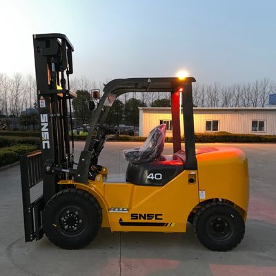 Fd40 4 tonluk dizel çatal yükleyici konteyner çatal yükleyici makinesi yukarı koruma yüksekliği 2350mm