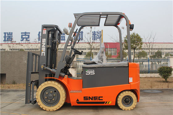 Un chariot élévateur électrique de 3500 kg avec le volant Eaton américain à Shanghai Shineng