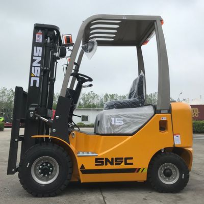 1T 5T Capacité de chargement Camion élévateur chinois diesel pour le levage de charges lourdes en entrepôt