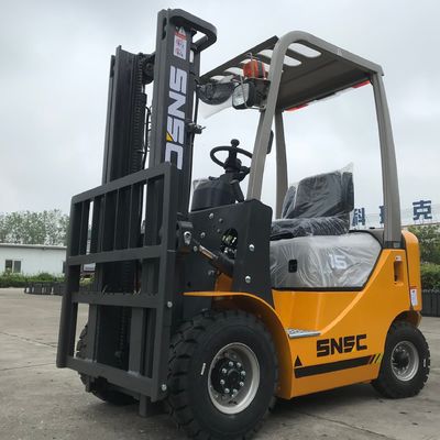 1T 5T Capacité de chargement Camion élévateur chinois diesel pour le levage de charges lourdes en entrepôt