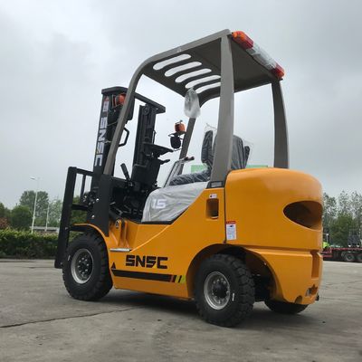 1T 5T Capacité de chargement Camion élévateur chinois diesel pour le levage de charges lourdes en entrepôt