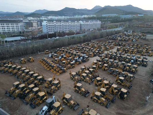 Tek Satış Noktası Tamamen Hidrolik 4x4 Kompakt Traktör