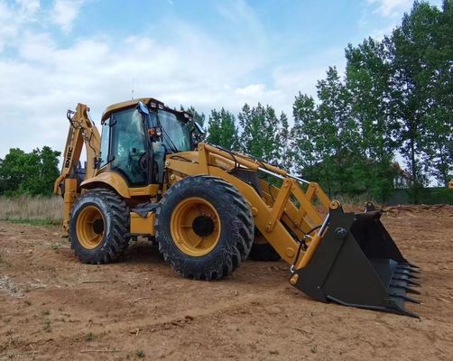 2.5 ton Retroexcavadora Merkezi Pivot Backhoe yükleyicileri hareketli tip tekerlekli yükleyicilerle