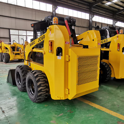 EPA Euro V motoru ve 2380mm maksimum atma yüksekliği ile dayanıklı 700KG kaydırma direksiyon yükleyici