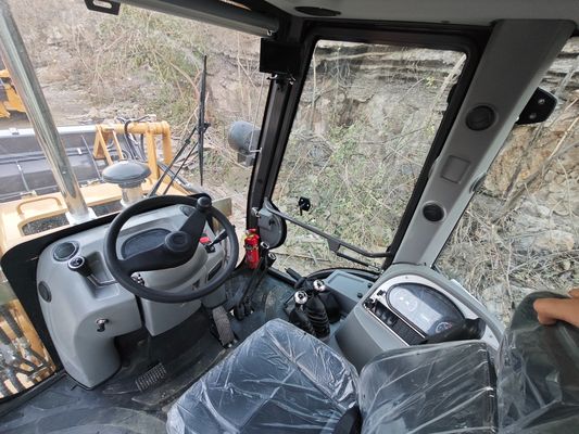 İnşaat ve Tarım Rusya'da Motor Pompası ile 388H Mini Backhoe Yükleyici