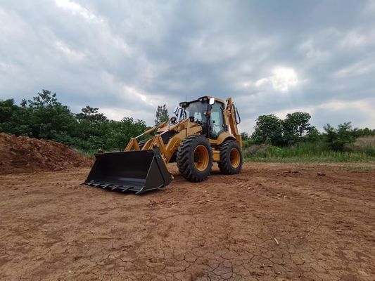 مُحفّر ريترو (Euro V Retro Excavator) 4x4 مع شاحنة خلفية (Backhoe)