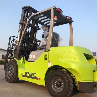 YUNNEI Motor de 3,5 toneladas de cambio lateral carretilla elevadora de terreno accidentado para tareas pesadas 0.1 cbm cubo