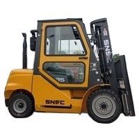 3 ton 3.5 ton 3000 kg Otomatik vites kutusu yataklı üç direkli dizel çatal kaldırıcı