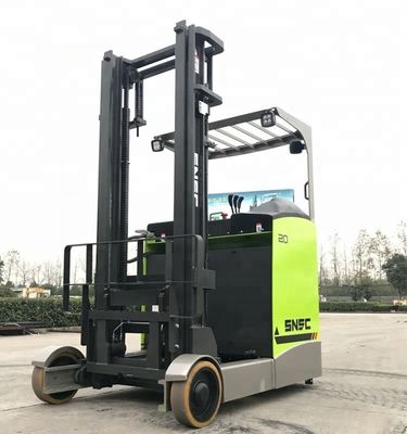 Camión de carga eléctrico con batería de iones de litio con cargador de batería