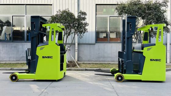 SNSC 2 ton Kapasite Maksimum Asansör Yüksekliği 6m 8m 10m 12m Dar Geçit Montacargas Çift Uçuşlu Kamyon Forklift
