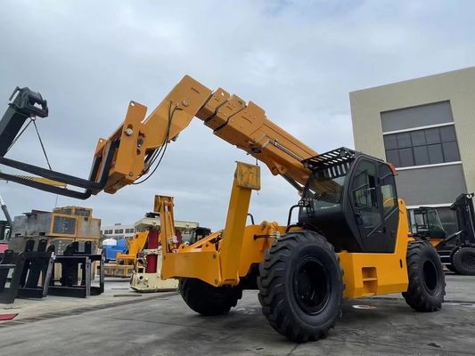 SNSC 4 طن Telehandler الرافعة الشوكية التلسكوبية مع 4x4 عجلات القيادة ومحرك يو تشاي