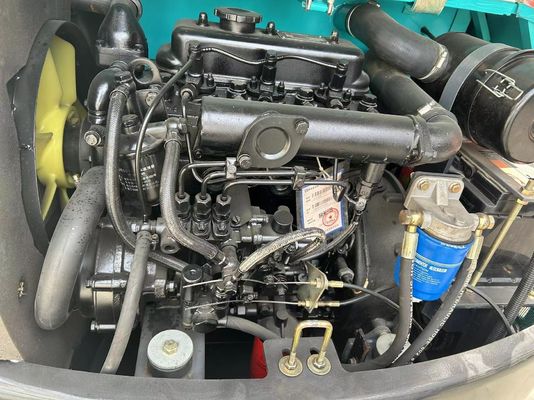 1.7 طن الوزن التشغيلي الهيدروليكية الديزل الحفرة الزحفية المصغرة مع الصمام الهيدروليكي إيتون