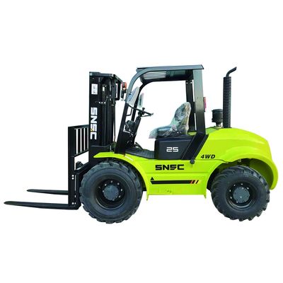 Çin Off Road 2WD 4WD Japonya Motoru ile Tüm Arazi Forklift
