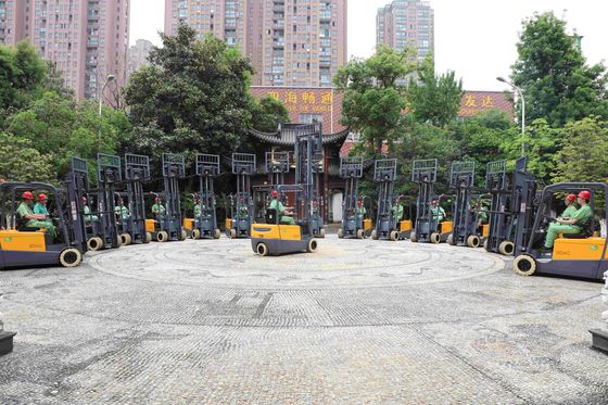 Xilin contrapeso de 3 ruedas montacargas eléctricas 1500kg 2000kg 3 ruedas pivote