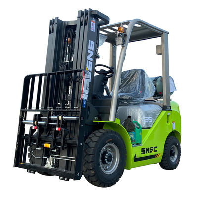 2.5 tonluk SNSC LPG Japon motorlu üçlü 4,5 metrelik direkli benzinli çatal kaldırıcı