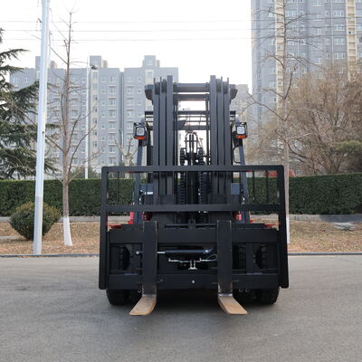 Industrial 7 Ton Diesel Forklift Truck With Powerful Engine