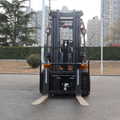Powerful 3 Ton Diesel Forklift 3000kg With Strong Lifting Performance