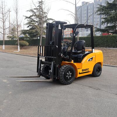 Camion industriel élévateur à 3 tonnes diesel à haute performance avec entraînement lisse