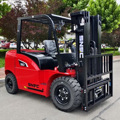 Heavy Load Diesel Forklift 5 Ton For Industrial Applications