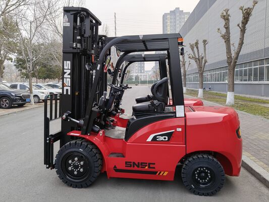 3 Ton Diesel Forklift Truck with 3000kg Load Capacity, Durable Construction, and Ergonomic Cabin