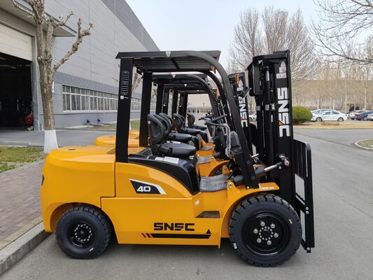 SNSC 4 Ton Forklift Truck Cab Heater Equipped With Japan Isuzu Engine
