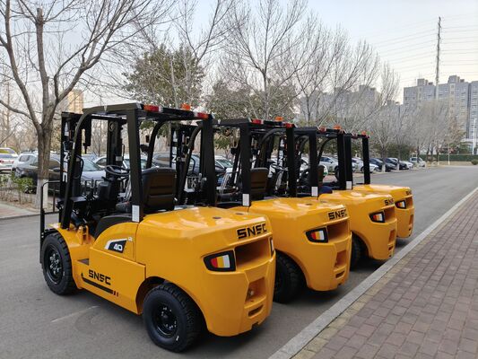 SNSC 4 Ton Forklift Truck Cab Heater Equipped With Japan Isuzu Engine