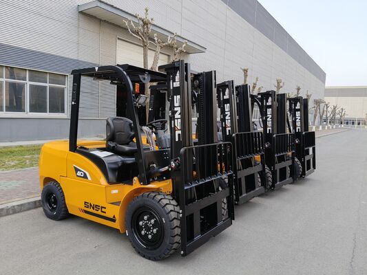 4 Ton Diesel Forklift For Large Warehouse Loading Tasks