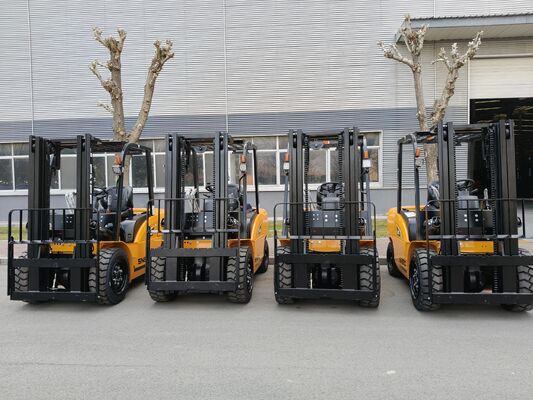4 Ton Diesel Forklift Για Μεγάλες Εργασίες Φόρτωσης Αποθήκης