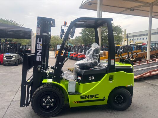 信頼性の高い3トンLPG/ガソリンフォークリフト、デュアルフューエルシステム、低燃料コスト