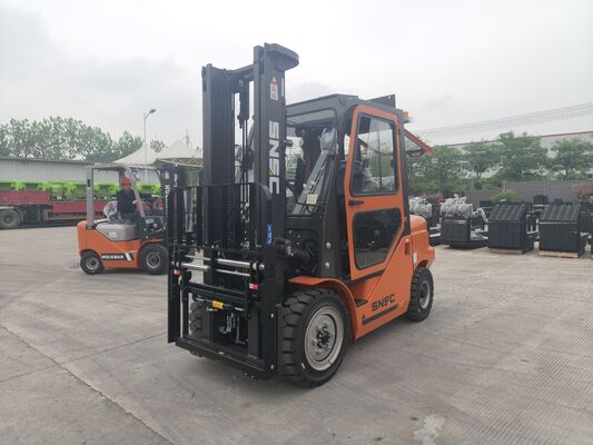 Chariot élévateur industriel diesel 3500 kg - Expédition mondiale