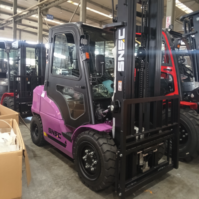 3 Ton LPG Gasoline Forklift with Japanese Engine and 4.5m Triplex Mast
