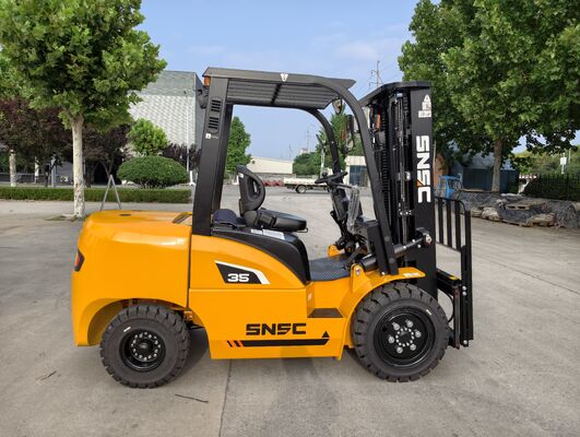 Schwerlast 3,5 Tonnen Diesel-Forklift mit stabilem Fahrwerk und Mast